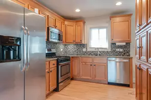 222 Prospect Ave, Mundelein, IL 60060 - Photo 18