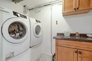 222 Prospect Ave, Mundelein, IL 60060 - Photo 30