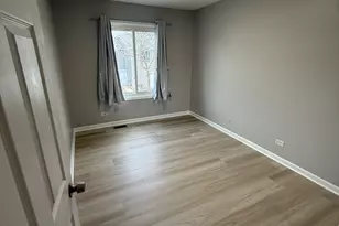 1010 Hayes Ct, Vernon Hills, IL 60061 - Photo 14