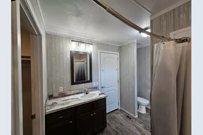 303 N Marion Street, Centralia, IL 62801 - Photo 26