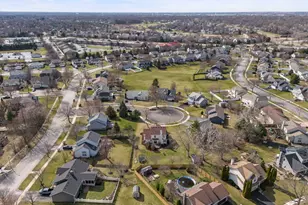 604 Berkshire Ct, Oswego, IL 60543 - Photo 36