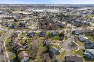 604 Berkshire Ct, Oswego, IL 60543 - Photo 38