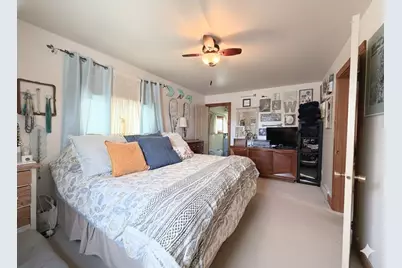 836 Oak Manor Drive, Marengo, IL 60152 - Photo 6