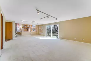 519 Charlestown Dr, Bolingbrook, IL 60440 - Photo 16