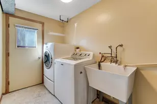 519 Charlestown Dr, Bolingbrook, IL 60440 - Photo 26