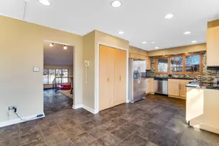 519 Charlestown Dr, Bolingbrook, IL 60440 - Photo 30