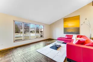 519 Charlestown Dr, Bolingbrook, IL 60440 - Photo 34