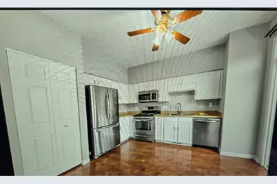 2817 Hoffman Street, Plano, IL 60545 - Photo 6