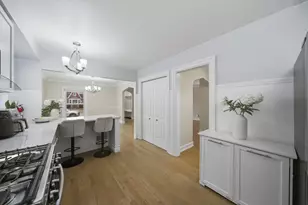 6955 W Barry Ave, Chicago, IL 60634 - Photo 18