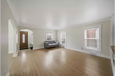 6955 W Barry Avenue, Chicago, IL 60634 - Photo 10