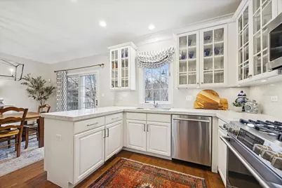 407 W Hillgrove Avenue, La Grange, IL 60525 - Photo 8