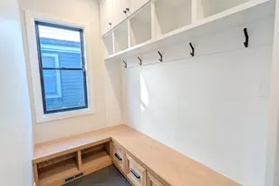 722 S Berkley Ave, Elmhurst, IL 60126 - Photo 4