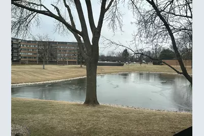 1252 Beechwood Court #1C, Schaumburg, IL 60193 - Photo 4