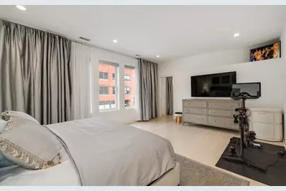 501 N Kingsbury Street #F, Chicago, IL 60654 - Photo 18