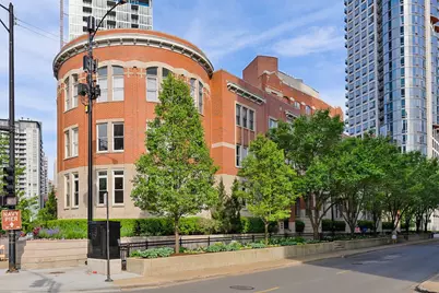 501 N Kingsbury Street #F, Chicago, IL 60654 - Photo 2