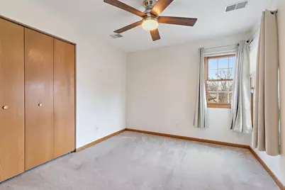 122 McLaren Drive S, Sycamore, IL 60178 - Photo 20