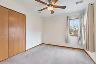 122 McLaren Dr S, Sycamore, IL 60178 - Photo 20