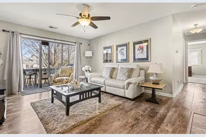 267 Northbury Court #D2, Schaumburg, IL 60193 - Photo 4