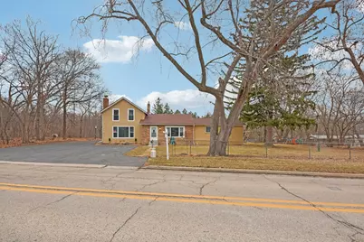25616 W Lake Shore Drive, Ingleside, IL 60041 - Photo 2