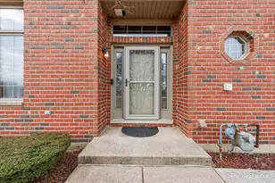 9213 Kylemore Ct, Tinley Park, IL 60487 - Photo 2