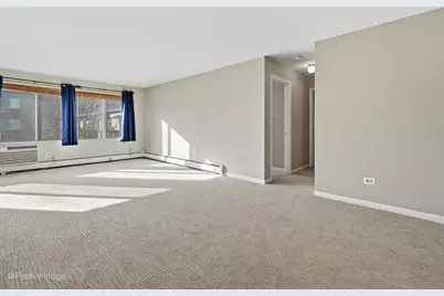 920 E Old Willow Road #203, Prospect Heights, IL 60070 - Photo 4