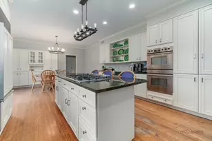 1130 Lawrence Ave, Lake Forest, IL 60045 - Photo 12