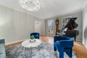 1130 Lawrence Ave, Lake Forest, IL 60045 - Photo 4