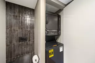 5415 N Ashland Ave, Chicago, IL 60640 - Photo 52