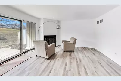 83C Thornhill Lane #c, Lake Barrington, IL 60010 - Photo 6