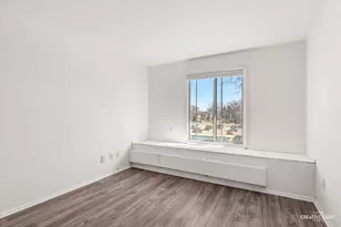 594 Somerset Ln, Crystal Lake, IL 60012 - Photo 10