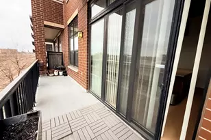 833 W 15th Pl, Chicago, IL 60608 - Photo 14