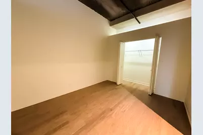 833 W 15th Place #314, Chicago, IL 60608 - Photo 8