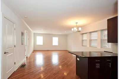 6134 N Washtenaw Avenue #1R, Chicago, IL 60659 - Photo 2