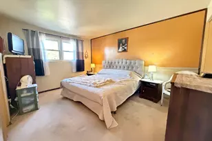 4 Lakewood Ct, Park Forest, IL 60466 - Photo 4