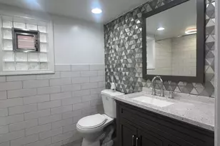 6321 S Narragansett Ave, Chicago, IL 60638 - Photo 12