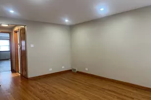 6321 S Narragansett Ave, Chicago, IL 60638 - Photo 8