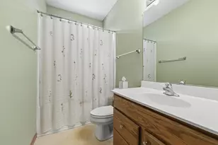 102 Hitching Post Ln, Grayslake, IL 60030 - Photo 40
