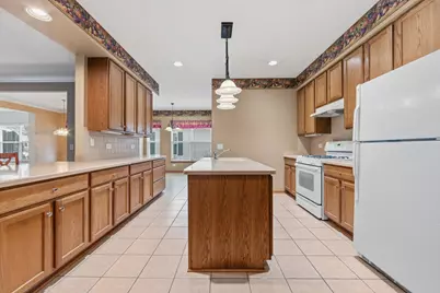 102 Hitching Post Lane, Grayslake, IL 60030 - Photo 34