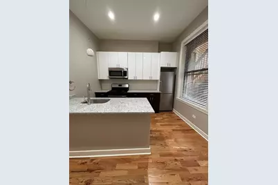 753 W Buckingham Place #1, Chicago, IL 60657 - Photo 12