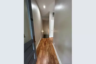 753 W Buckingham Place #1, Chicago, IL 60657 - Photo 2