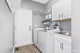 1012 Edwards Dr, Batavia, IL 60510 - Photo 12