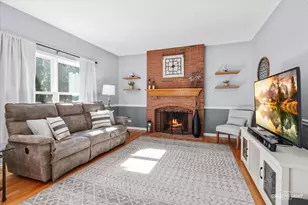 1012 Edwards Dr, Batavia, IL 60510 - Photo 10