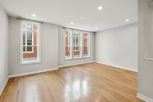 2237 W Coulter St, Chicago, IL 60608 - Photo 8