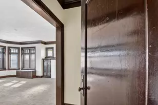 8018 S Sangamon St, Chicago, IL 60620 - Photo 4