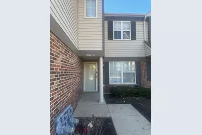 1942 Heron Avenue #B, Schaumburg, IL 60193 - Photo 2
