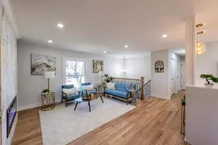 719 Webster St, Algonquin, IL 60102 - Photo 4