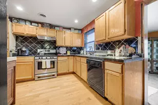 128 Fairview Ln., Streamwood, IL 60107 - Photo 8