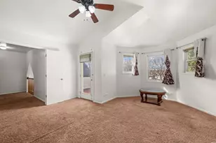 301 Inner Cir Dr, Bolingbrook, IL 60490 - Photo 10