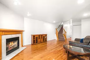 301 Inner Cir Dr, Bolingbrook, IL 60490 - Photo 2