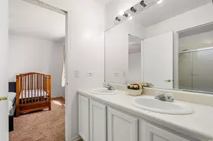 301 Inner Cir Dr, Bolingbrook, IL 60490 - Photo 14